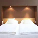 Otel Amical