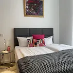 Amical Otel 4*