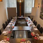Otel Amical