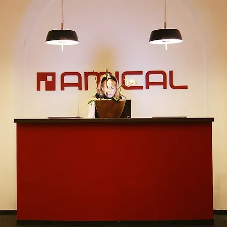 Amical Hotel 4*