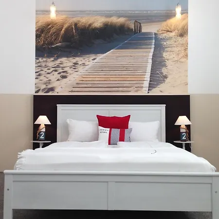 Amical Hotel 4*