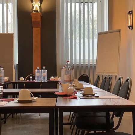 爱米克酒店 伍珀塔尔