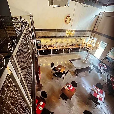 Hotel Amical