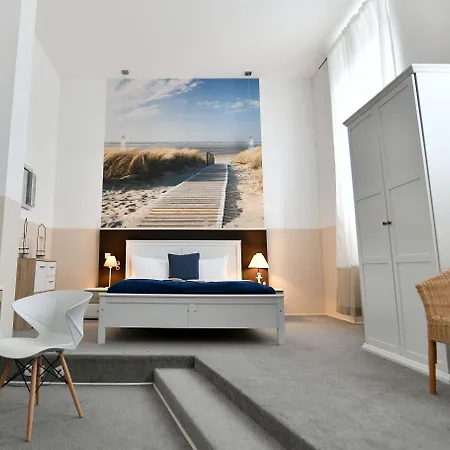 Hotel Amical 4*
