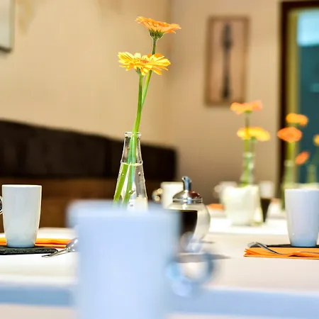 Amical Hotel