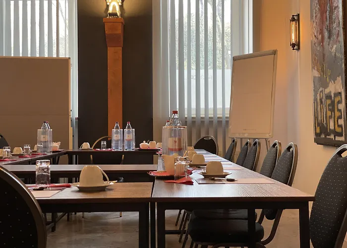 爱米克酒店 伍珀塔尔